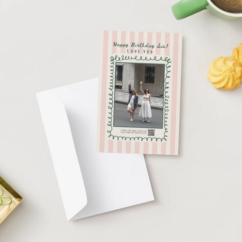 Birthday video greeting card for a sister, lifestyle mockup